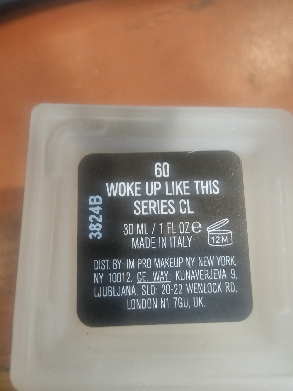 IL MAKIAGE Flawless Base Foundation - Colour 60 NIB - Picture 2 of 2